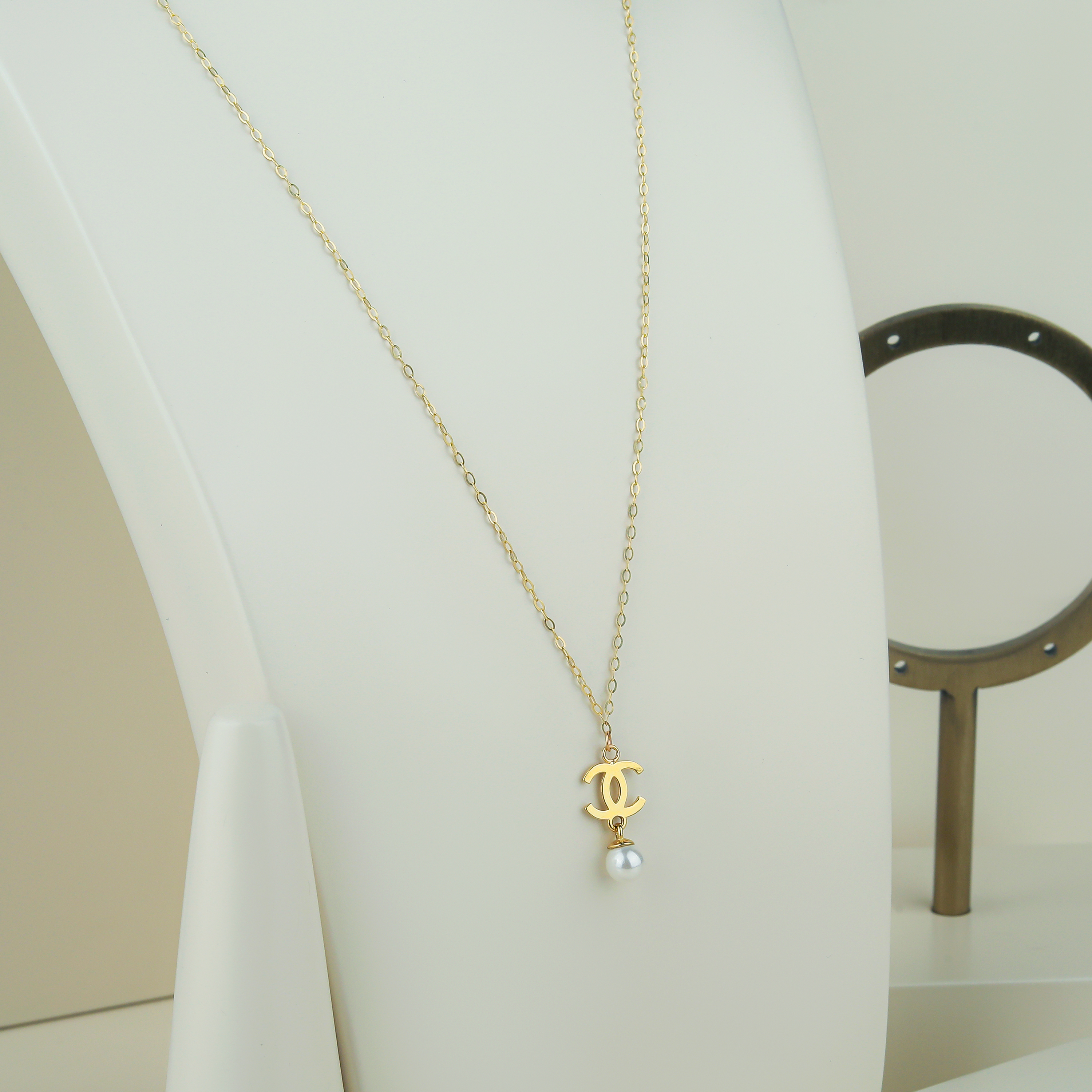 18 karat gold choker, made in Turkey - (H-1004)